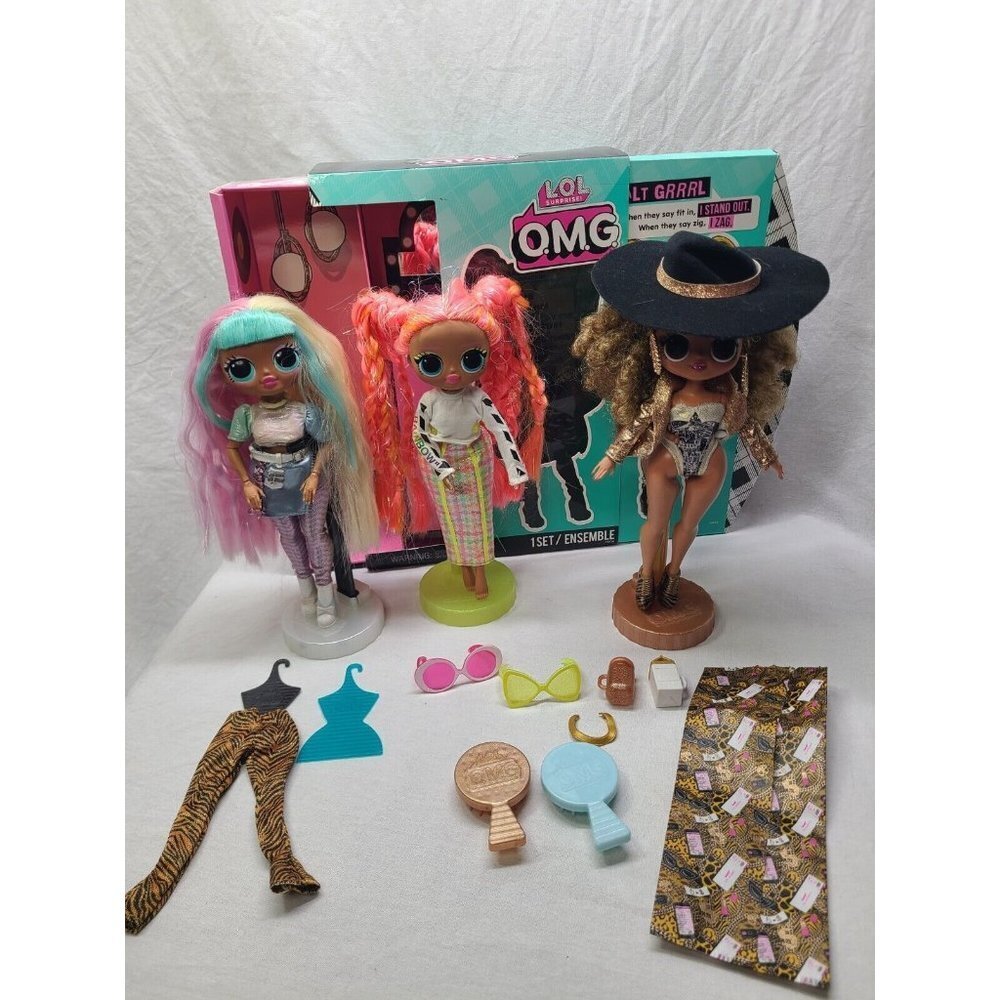 LOL Surprise OMG doll Lot Plus Accessories